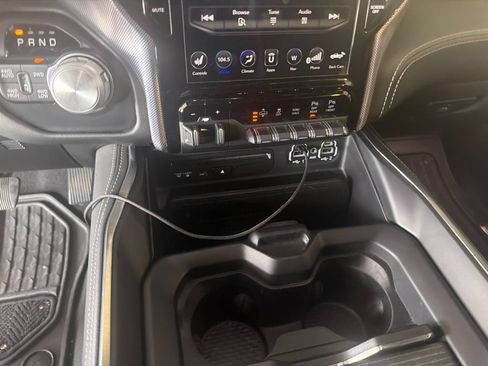 Used 2019 RAM 1500 Limited AWD/4WD image 16