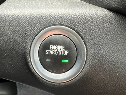 Used 2023 GMC Terrain AT4 AWD/4WD image 10
