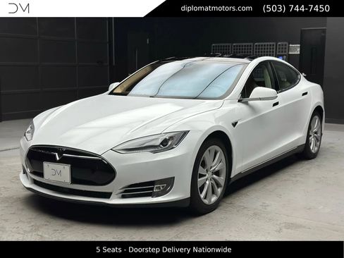 Used 2015 Tesla Model S P85D image 1