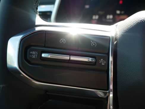 New 2026 GMC Canyon Elevation w/ Convenience Package image 14