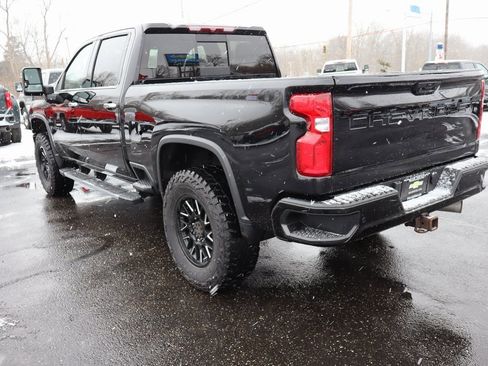 Used 2022 Chevrolet Silverado 3500 High Country w/ Safety Package II image 3