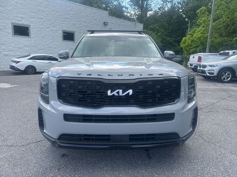 Used 2022 Kia Telluride EX w/ EX Premium Package AWD/4WD image 2