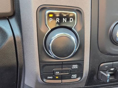 Used 2018 RAM 1500 Tradesman AWD/4WD image 28