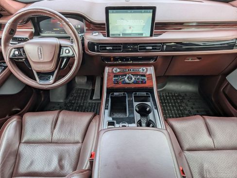 Used 2022 Lincoln Aviator Black Label w/ Dynamic Handling Package image 15