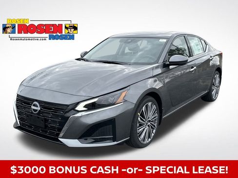 New 2025 Nissan Altima 2.5 SL image 1