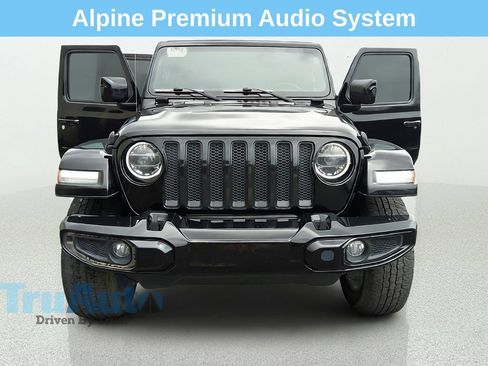 Used 2020 Jeep Wrangler Unlimited Sahara AWD/4WD image 11