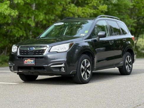 Used 2018 Subaru Forester 2.5i Premium AWD/4WD image 6