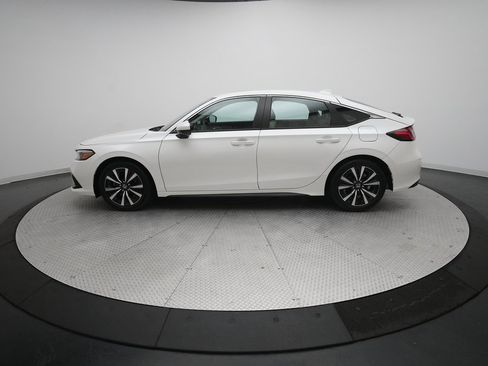 Certified 2024 Honda Civic EX-L image 23