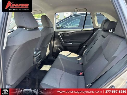 Certified 2025 Toyota RAV4 XLE AWD/4WD image 14