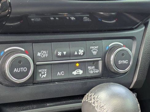 Used 2022 Acura ILX FWD image 8