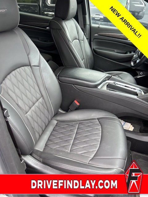 Used 2023 Buick Enclave Avenir w/ Avenir Technology Package AWD/4WD image 6