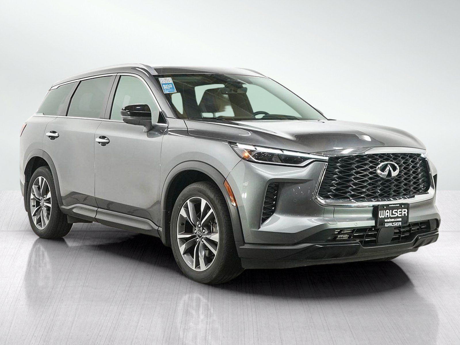 Used 2025 INFINITI QX60 Luxe AWD/4WD image 7