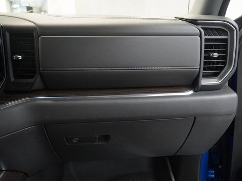 Used 2023 Chevrolet Silverado 1500 LT Trail Boss w/ LT Trail Boss Premium Package image 38