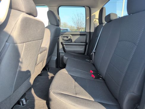 Used 2019 RAM 1500 Tradesman w/ Chrome Plus Package image 37