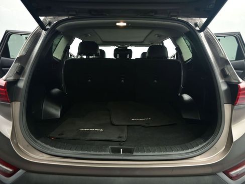 Used 2019 Hyundai Santa Fe Limited image 40