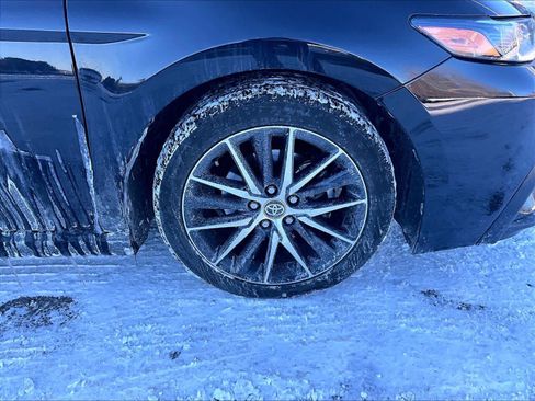 Certified 2023 Toyota Camry SE image 4