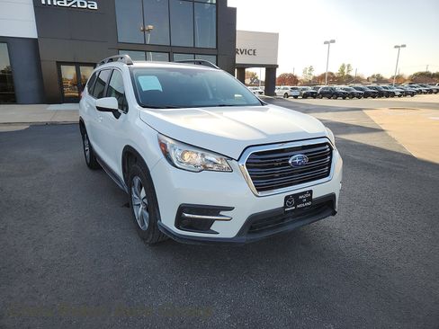 Used 2019 Subaru Ascent Premium image 1