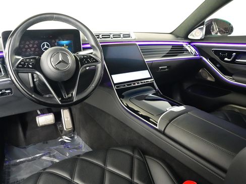 Used 2022 Mercedes-Benz Maybach S 580 4MATIC image 2