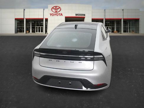 New 2026 Toyota Prius Plug-In Hybrid image 18