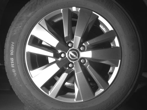 Used 2025 Nissan Pathfinder SV image 15