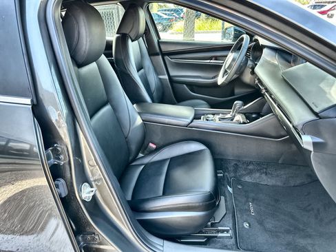 Used 2024 MAZDA MAZDA3 s FWD image 9