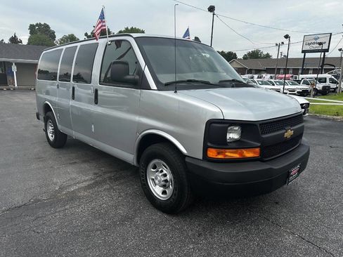 Used 2016 Chevrolet Express 2500 LS image 4