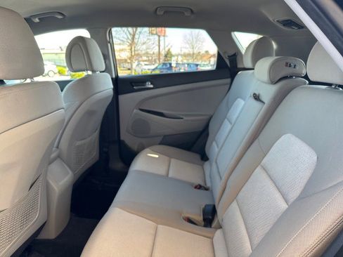 Used 2016 Hyundai Tucson SE w/ Option Group 02 image 7