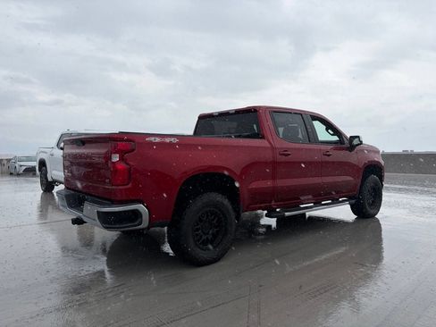 Used 2021 Chevrolet Silverado 1500 LT w/ Bed Protection Package AWD/4WD image 2