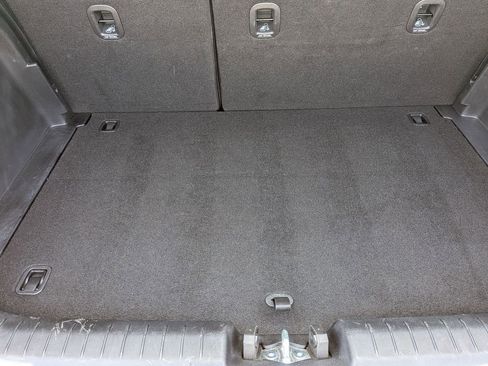 Used 2025 Hyundai Venue SEL FWD image 27