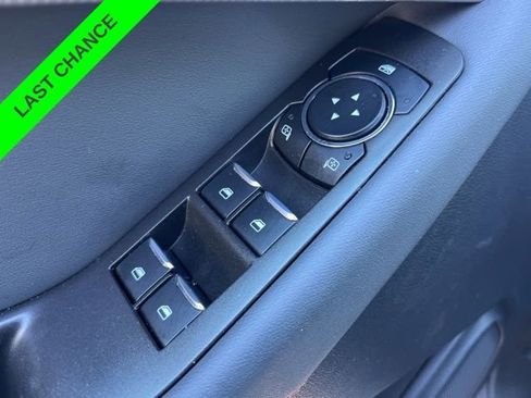 Used 2025 Ford Explorer Active image 12