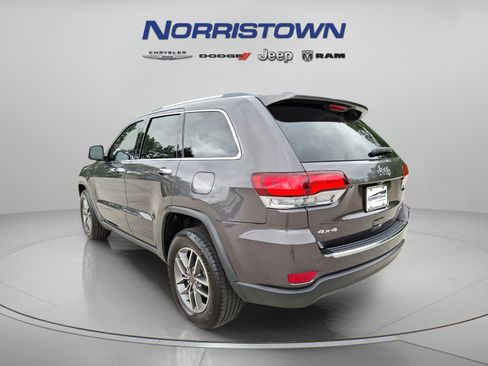 Certified 2021 Jeep Grand Cherokee Limited AWD/4WD image 4