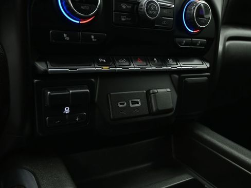 Used 2022 Chevrolet Silverado 2500 LT w/ All Star Edition image 18