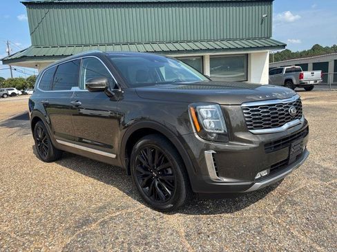 Used 2020 Kia Telluride SX w/ Towing Package FWD image 7