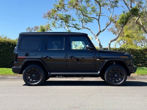 Used 2025 Mercedes-Benz G 580 w/ EQ Technology image 8