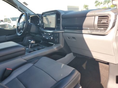 Used 2021 Ford F150 Lariat image 17