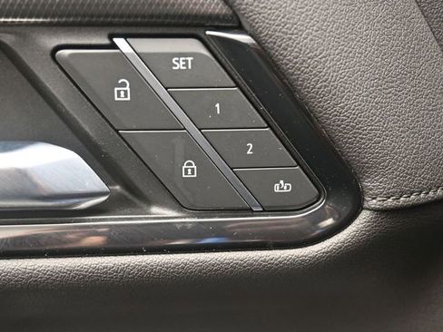 Used 2022 GMC Sierra 1500 AT4 w/ AT4 Premium Package image 21