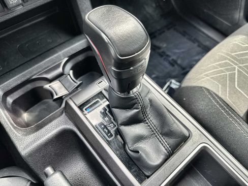 Used 2023 Toyota Tacoma TRD Sport AWD/4WD image 23