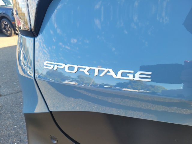 Used 2026 Kia Sportage S AWD/4WD image 7