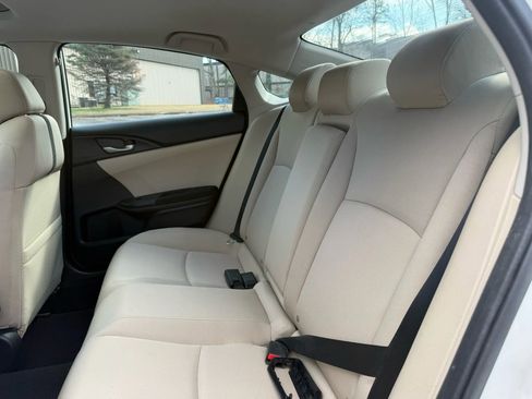 Used 2017 Honda Civic EX-T image 19