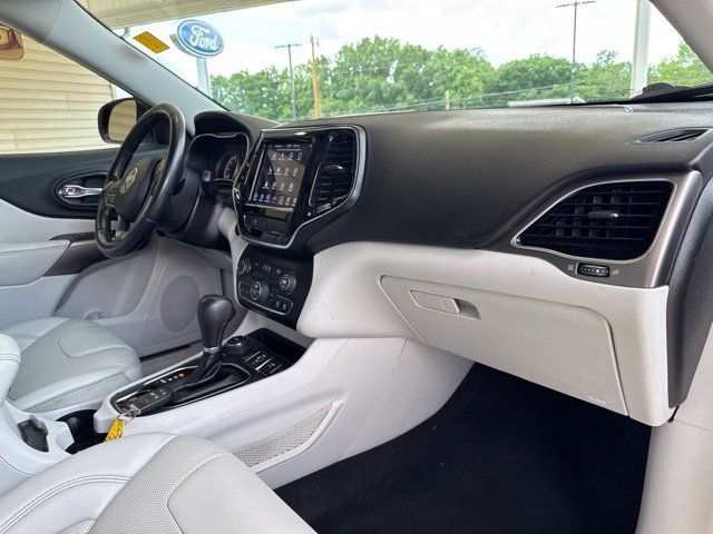 Used 2020 Jeep Cherokee Limited AWD/4WD image 27