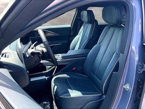 Certified 2024 Cadillac Lyriq Luxury w/ Nappa Leather Package RWD image 20