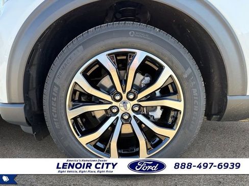 New 2026 Ford Explorer ST-Line image 9