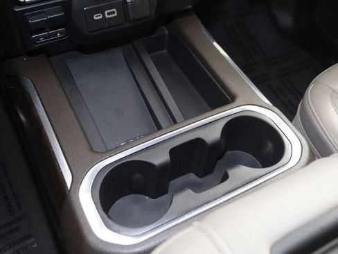 Used 2020 GMC Sierra 1500 SLT w/ SLT Premium Plus Package image 34