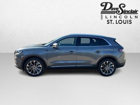 Used 2021 Lincoln Nautilus Reserve AWD/4WD image 6