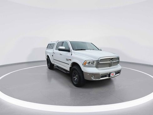 Used 2016 RAM 1500 Laramie w/ Convenience Group image 2
