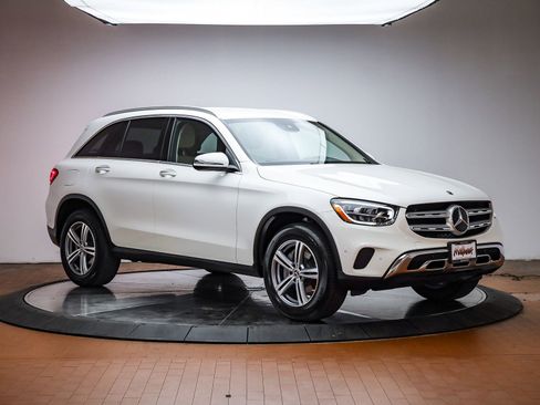 Used 2022 Mercedes-Benz GLC 300 image 6