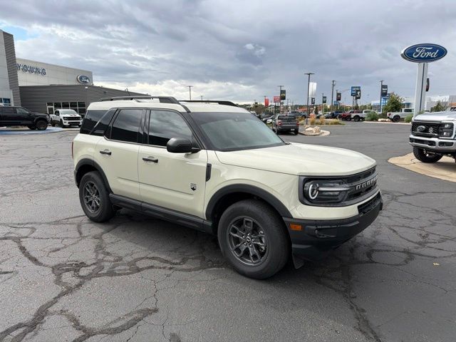 Used 2024 Ford Bronco Sport Big Bend w/ Convenience Package AWD/4WD image 2