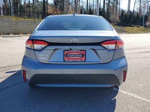 Used 2022 Toyota Corolla LE image 5