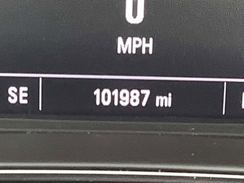 Used 2017 Chevrolet Cruze LT w/ Convenience Package image 22