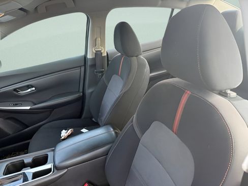 Used 2023 Nissan Sentra SR w/ Midnight Edition Package FWD image 15